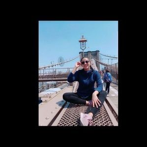 Meet your Posher, Abigaíl